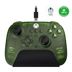 8BitDo Ultimate 3-mode Controller е официално лицензиран контролер за Xbox с три режима на свързване (кабелно чрез USB за Xbox/Windows, 2.4G за Windows, Bluetooth за Apple/Android)!