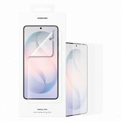 Антирефлексното защитно фолио намалява отблясъците и нежеланите отражения, за да остане екранът на твоя Galaxy S26+ видим дори при силна слънчева светлина!