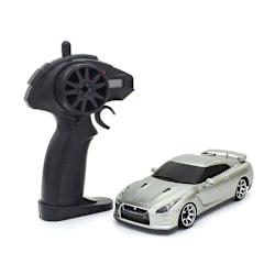 Кола-играчка 1:28 от серията FIRST MINI-Z с дистанционно управление 2.4GHz, което подобрява играта R/C и обещава вълнуващо изживяване!