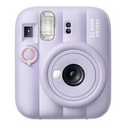 Изпълни света си с радост и цвят — с Fujifilm Instax Mini 13™ можеш да правиш снимки, където и когато пожелаеш, дори в среда със слабо осветление!